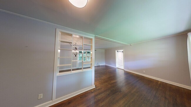 Building Photo - 3363 E Audubon Rd