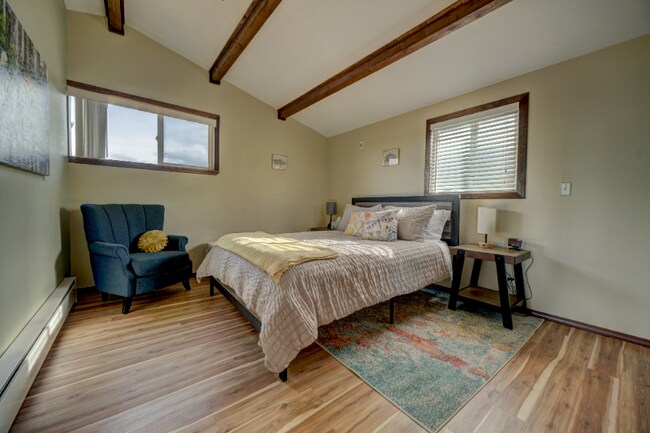 Building Photo - 7398 Birch Bay Dr