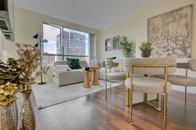 Building Photo - 1125 Howe St