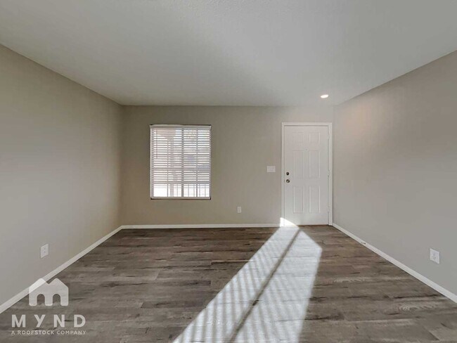 Foto del edificio - 5910 Hilmont St