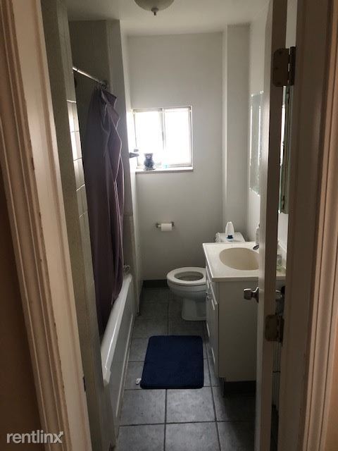 Foto del edificio - 5 br, 3 bath House - 3325 Ward St