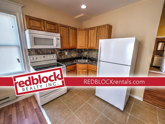 Building Photo - 151 W Grange Ave