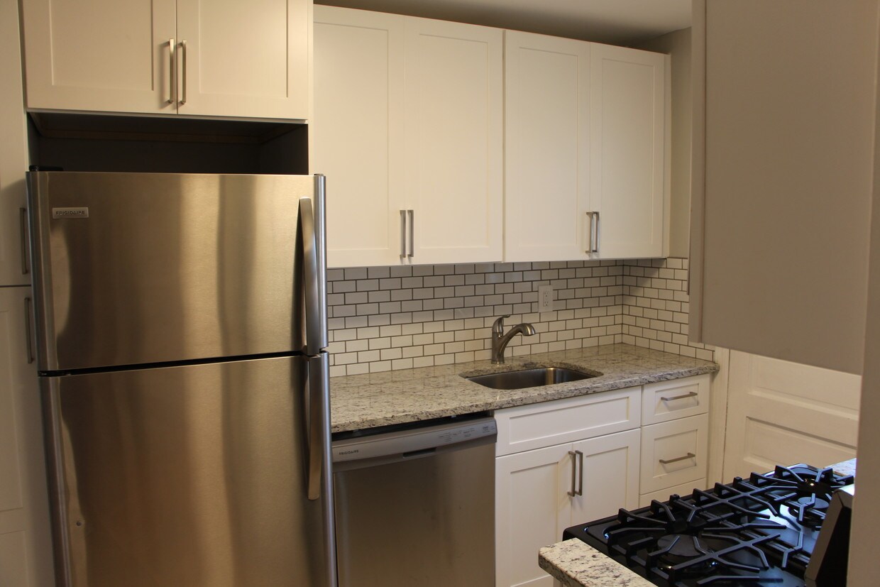 New Kitchen - 8 Oxford St