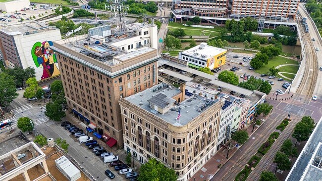 Foto del edificio - 915 Franklin St