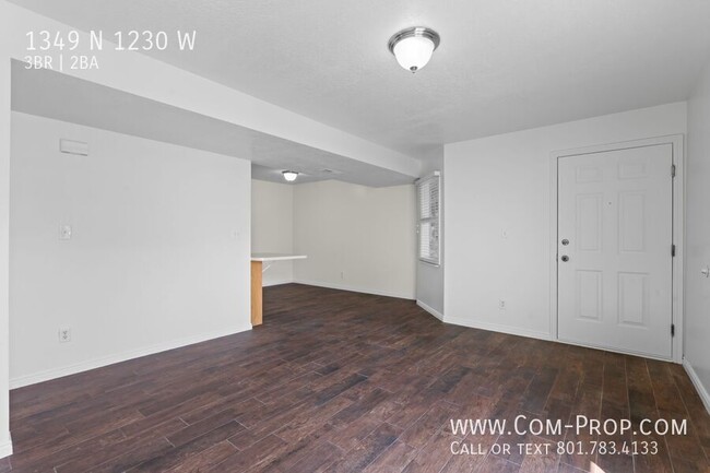 Building Photo - Remodeled 3 Bedroom 3 Bath Condo for Rent ...