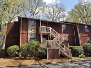 Building Photo - 601 Aspen Pl