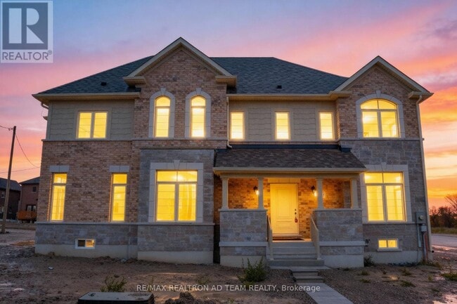 Building Photo - 3035 Turtlecreek Pl