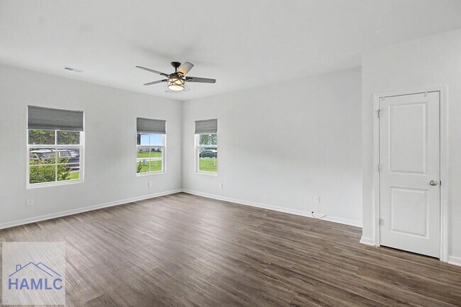 Foto del edificio - 137 Castaway Ct