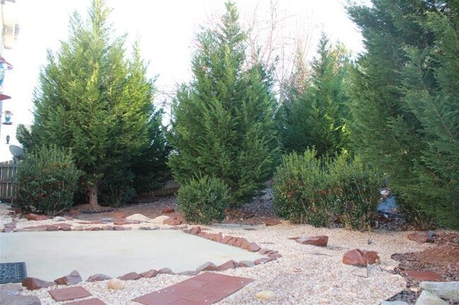 Building Photo - 3437 Pate Creek View