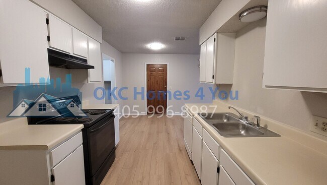 Foto del edificio - 1645 SE 52nd St
