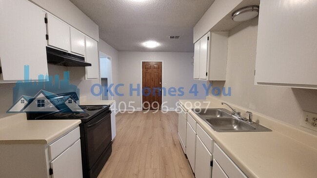 Photo - 1645 SE 52nd Street House