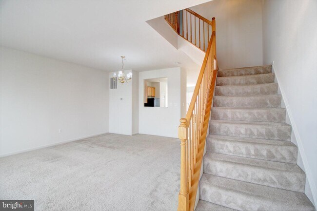 Building Photo - 2526 Carrington Way