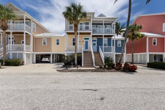 Building Photo - 11780 Anglers Club Dr