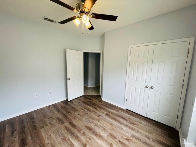 Building Photo - 7101 Joy St