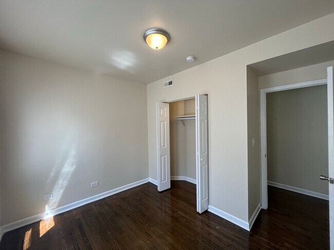 Building Photo - 8155 S Drexel Ave