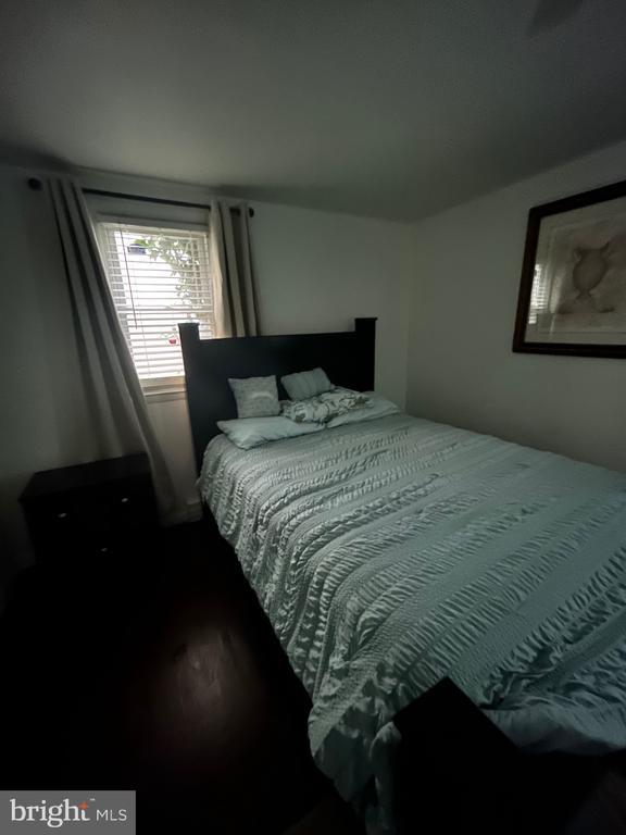 Foto del edificio - 4831 Leiper St