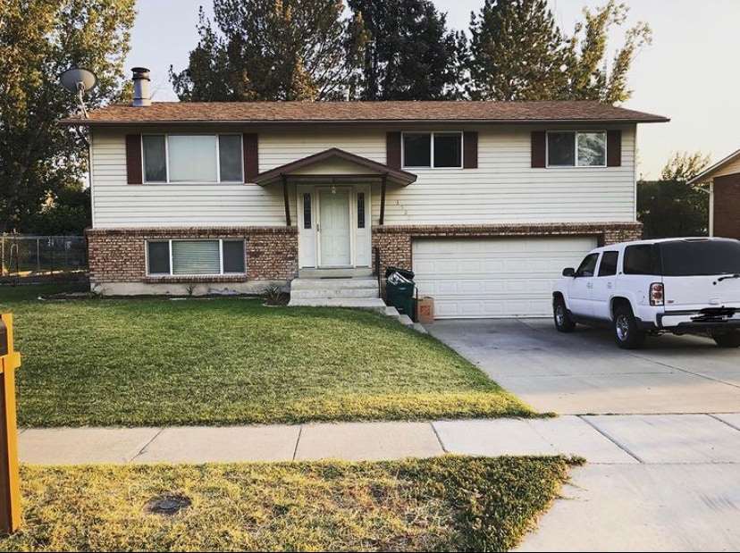 Front - 3027 W 4375 S
