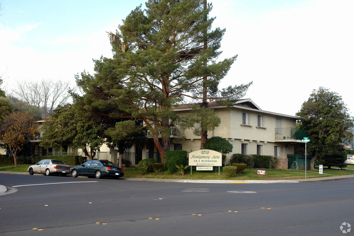 Primary Photo - Montgomery Apartments