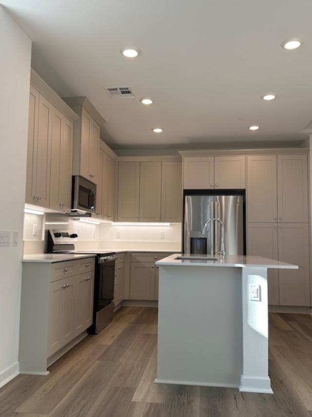 Foto del edificio - 9423 Sepulveda Blvd