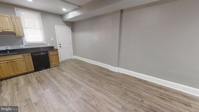 Building Photo - 2265 Reisterstown Rd
