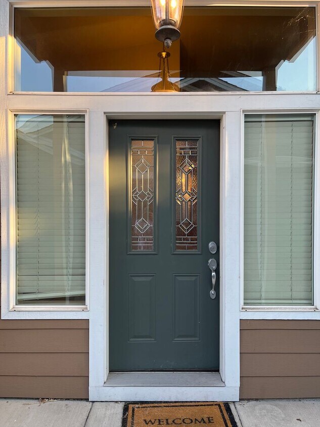 Primary Photo - 3 Bedroom 2 Bath Single Family Home