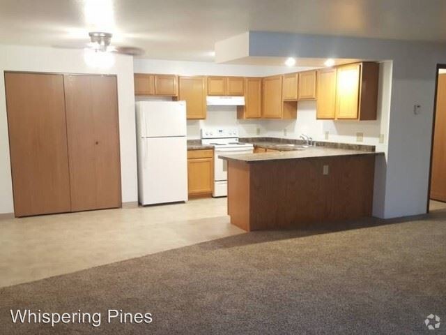 Building Photo - Whispering Pines