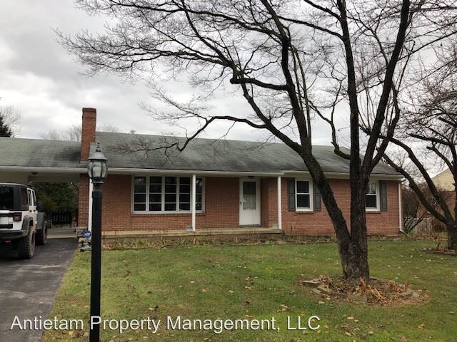 Primary Photo - 13414 Cherry Tree Cir