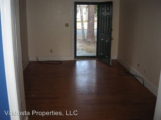 Building Photo - 1112 N Toombs St