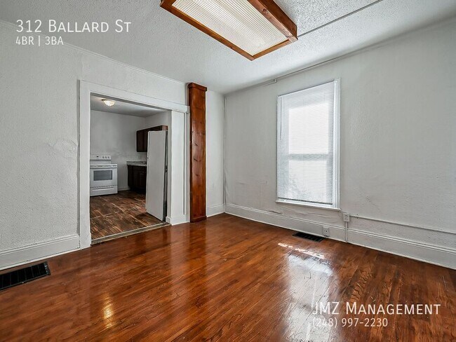 Foto del edificio - 312 Ballard St