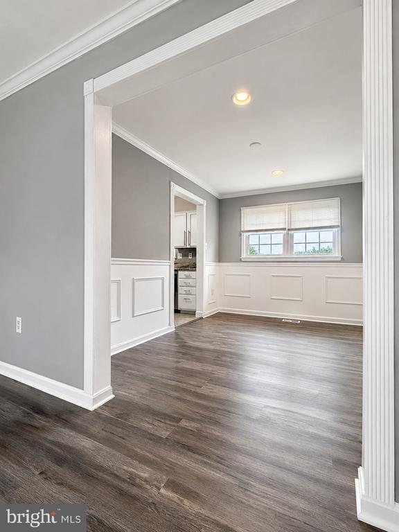 Building Photo - 206 Mountain View Ct