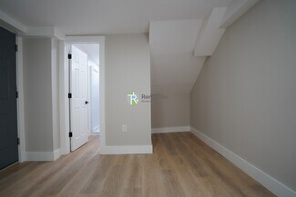 Building Photo - 142 Dorchester St