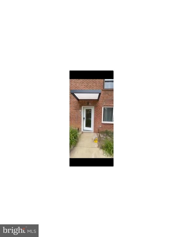 Building Photo - 720 Dale Dr