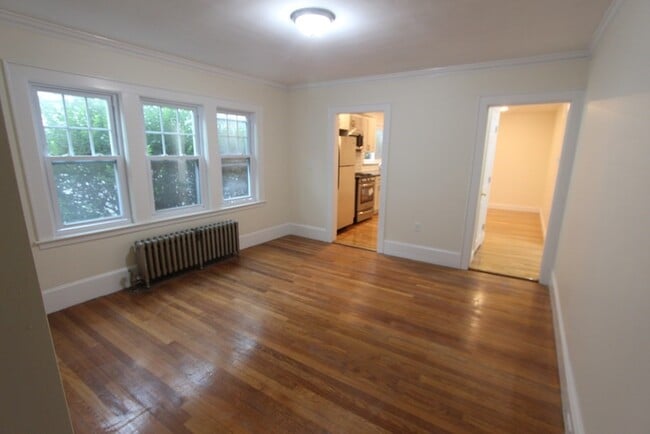 Building Photo - 7 Seagrave Rd
