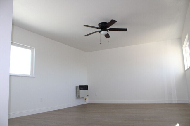 Building Photo - Pending-115 Murdock St., Richmond, CA  94804