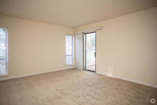 2BR,1BA - Creekside Canopy