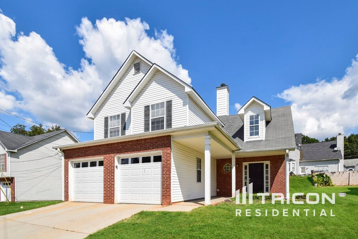 Primary Photo - 6266 Phillips Court Lithonia GA