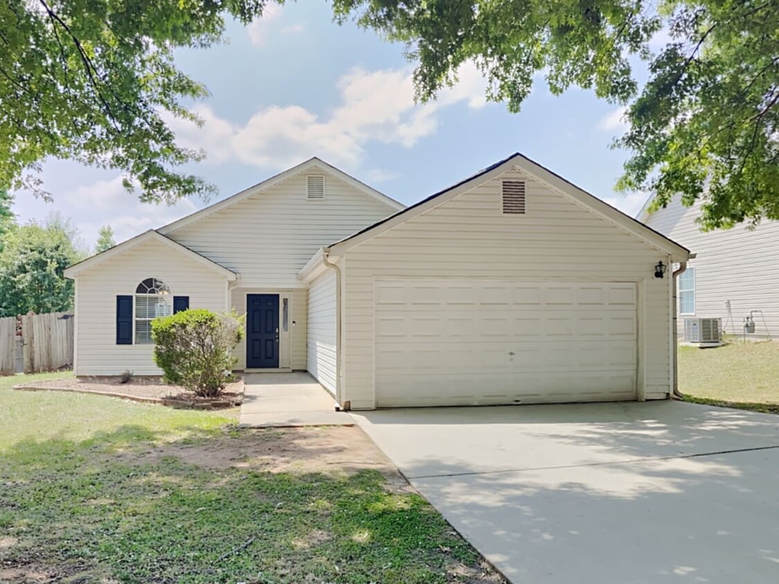 Foto principal - 175 Regency Park Dr