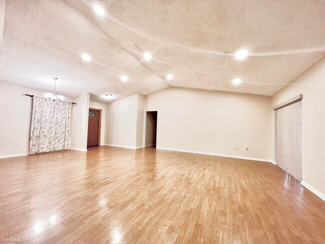 Foto del edificio - 4 br, 3 bath House - 1551 Woods Bend Rd