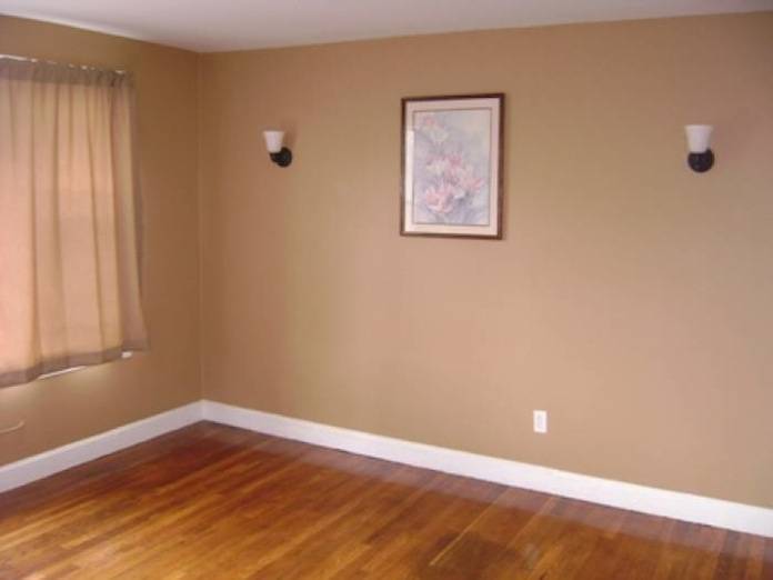 Primary Photo - 37A Cedar Swamp Rd