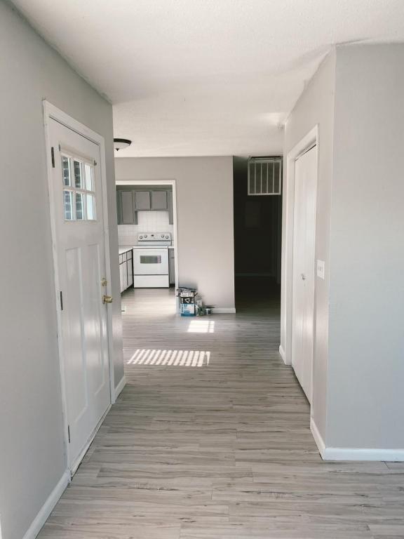 Foto principal - 3220 Missouri Place, Joplin, MO 64804