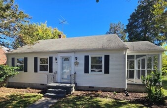 Building Photo - 507 Beech St