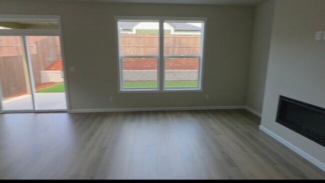 Foto del edificio - 738 NW 28th St