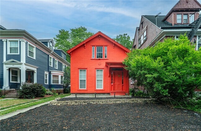 Foto del edificio - 77 Ashland Ave