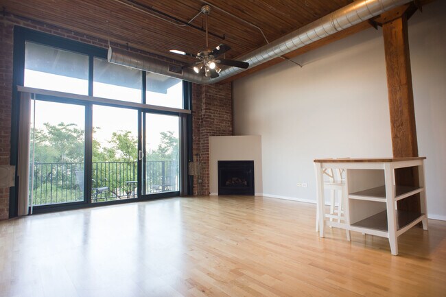 Foto del edificio - 3500 S Sangamon St