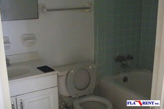 Building Photo - 1705 Michigan Ave