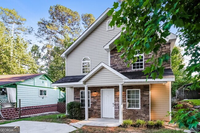 Building Photo - 4408 Jacobs Dr SW