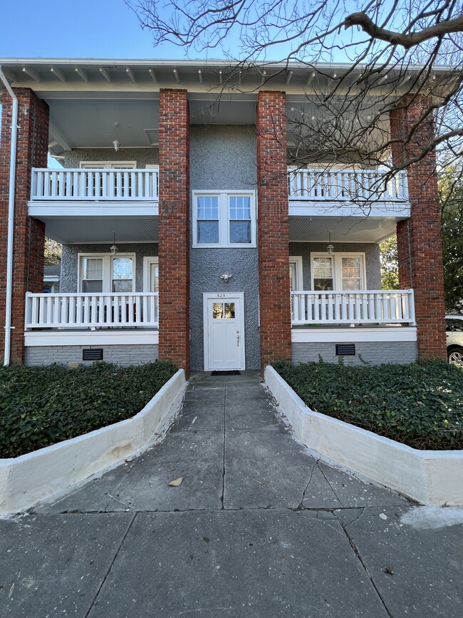 Building Photo - 625 Delaware Ave