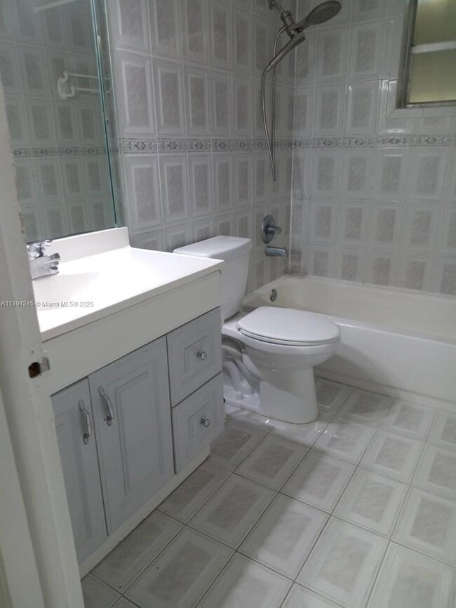 Foto del edificio - 12820 SW 43rd Dr