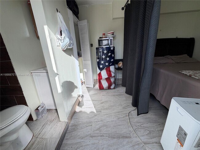 Foto del edificio - 4381 SW 23rd St