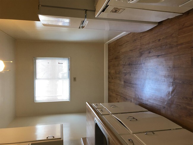 Foto del edificio - 80 Lafayette Cir